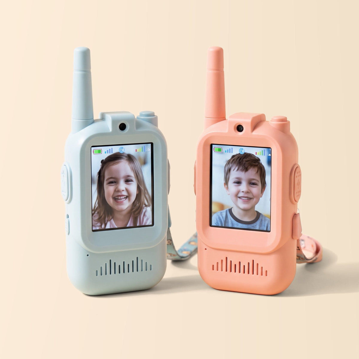 SnapTalk Duo walkie-talkies